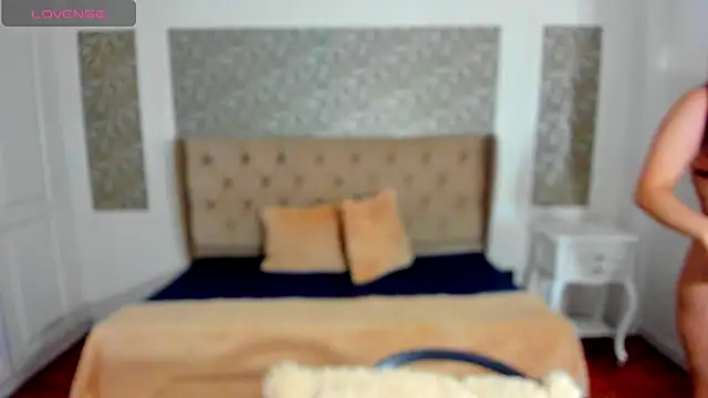 KimWessel  online show from March 16, 2025, 7:49 pm