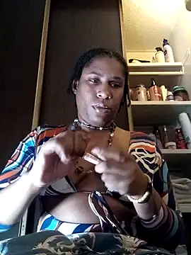 Snapshot of msstaxx chatting on February 3, 2025, 1:52 am msstaxx online show from February 3, 2025, 1:52 am