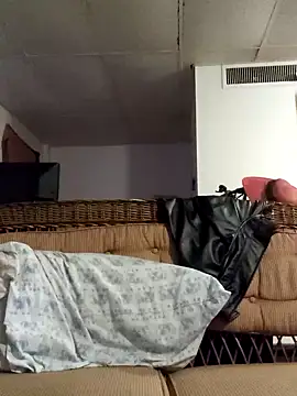 Snapshot of msstaxx chatting on February 28, 2025, 12:43 am msstaxx online show from February 28, 2025, 12:43 am