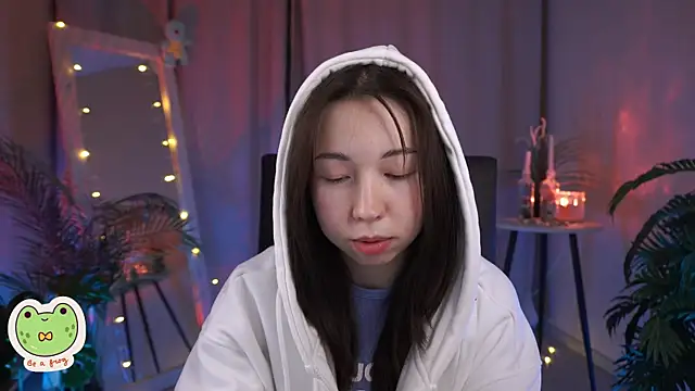 Sarah Son online show from February 11, 2025, 11:53 am