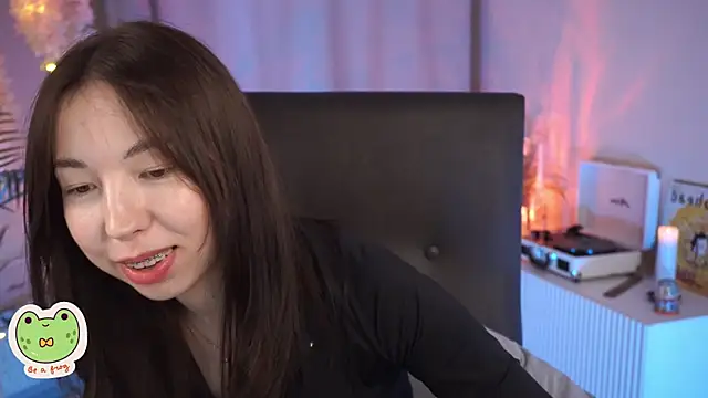 Sarah Son online show from February 27, 2025, 8:56 am