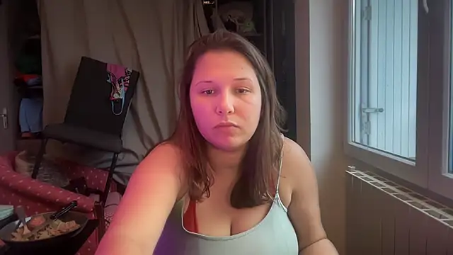 minette-sexy online show from November 6, 2025, 3:38 pm