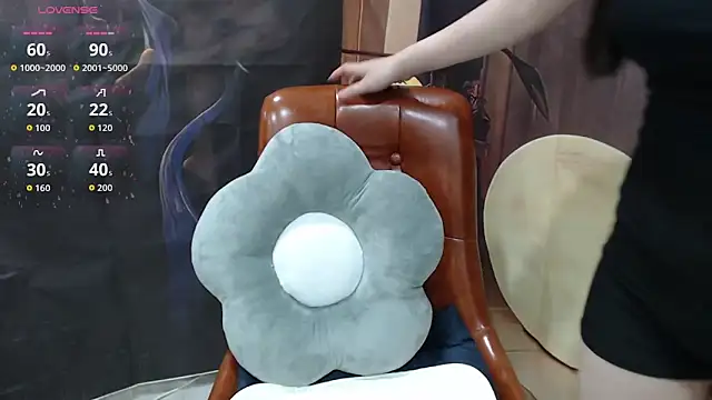 KaleAnisa online show from September 10, 2025, 1:37 am