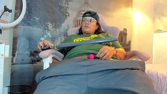 Snapshot of snowflake_xxx chatting on October 5, 2025, 2:19 pm snowflake xxx online show from October 5, 2025, 2:19 pm