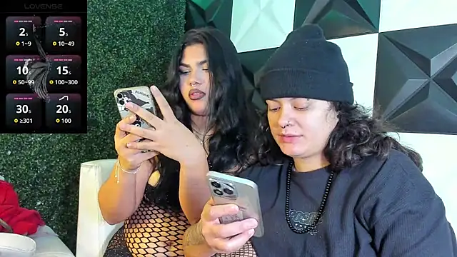 snowflake xxx online show from February 26, 2026, 4:01 am