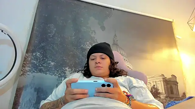 Snapshot of snowflake_xxx chatting on October 13, 2025, 3:46 pm snowflake xxx online show from October 13, 2025, 3:46 pm