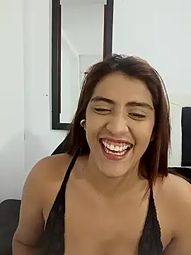 Snapshot of Julieta8 chatting on December 26, 2024, 5:58 am Julieta8 online show from December 26, 2024, 5:58 am