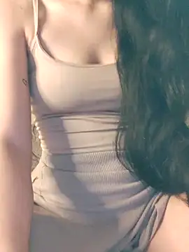 Pamwuw online show from October 26, 2025, 10:59 am