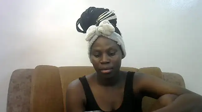 Sexy goldy online show from February 27, 2025, 8:13 am