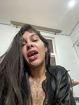 Snapshot of Nikatsu chatting on November 7, 2025, 12:53 pm Nikatsu online show from November 7, 2025, 12:53 pm