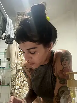 Snapshot of Nikatsu chatting on October 7, 2025, 1:50 am Nikatsu online show from October 7, 2025, 1:50 am