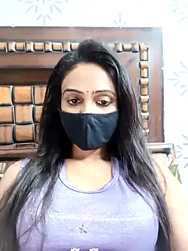 Snapshot of Yours-Bebo chatting on May 7, 2026, 6:00 pm Yours-Bebo online show from May 7, 2026, 6:00 pm