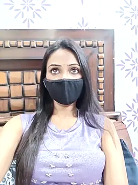 Snapshot of Yours-Bebo chatting on March 20, 2025, 3:47 pm Yours-Bebo online show from March 20, 2025, 3:47 pm