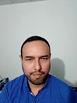 Snapshot of ElSunEagle chatting on September 22, 2025, 4:18 am ElSunEagle online show from September 22, 2025, 4:18 am