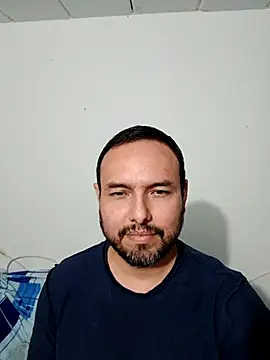 Snapshot of ElSunEagle chatting on October 8, 2025, 3:52 am ElSunEagle online show from October 8, 2025, 3:52 am