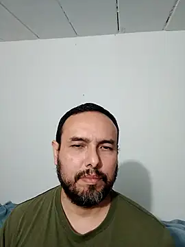 Snapshot of ElSunEagle chatting on October 19, 2025, 4:37 am ElSunEagle online show from October 19, 2025, 4:37 am