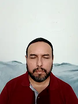 Snapshot of ElSunEagle chatting on October 17, 2025, 2:59 am ElSunEagle online show from October 17, 2025, 2:59 am