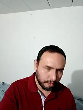 Snapshot of ElSunEagle chatting on October 16, 2025, 3:37 am ElSunEagle online show from October 16, 2025, 3:37 am