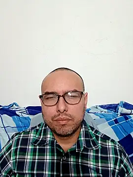 ElSunEagle online show from February 6, 2026, 2:07 am