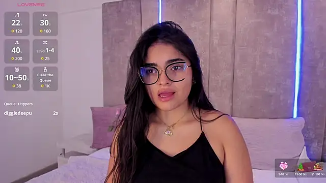 GiselOrtiz online show from March 8, 2025, 4:39 pm