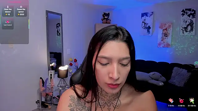 LouaneBourVip online show from March 11, 2025, 12:50 pm