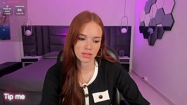 CorinneRusso online show from February 7, 2026, 7:11 pm