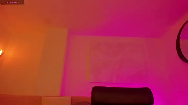 CorinneRusso online show from May 24, 2026, 5:35 pm