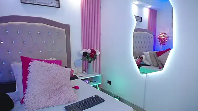 AnnadirtyXo online show from March 10, 2026, 4:38 am