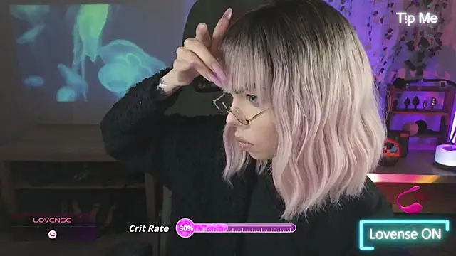 Kerry Kirk online show from April 22, 2026, 5:42 pm