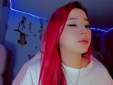 madisonx17 online show from February 5, 2025, 3:34 am