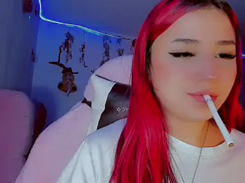 madisonx17 online show from February 5, 2025, 6:35 am