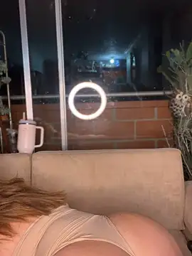 ValerieHilton online show from February 14, 2025, 1:13 am