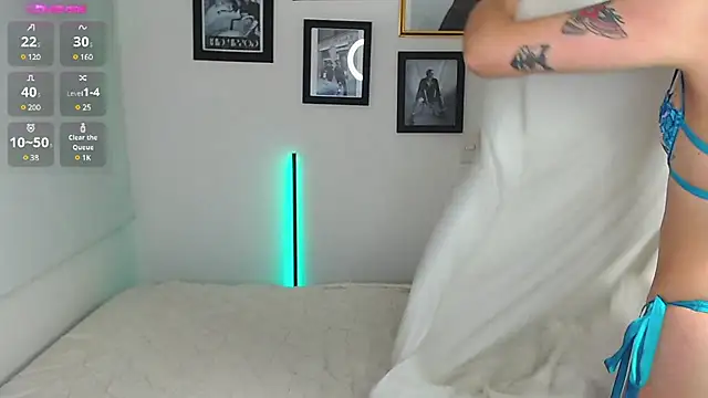 lilyy evanss online show from March 18, 2025, 2:29 am