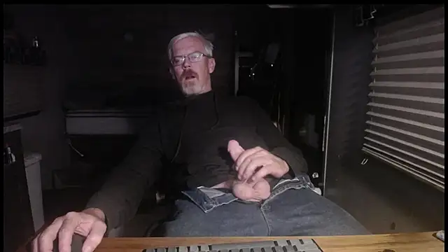 Di9ital069 online show from November 9, 2025, 4:49 am