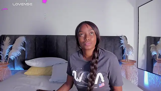 Martina jackson 15 online show from February 25, 2025, 8:32 pm