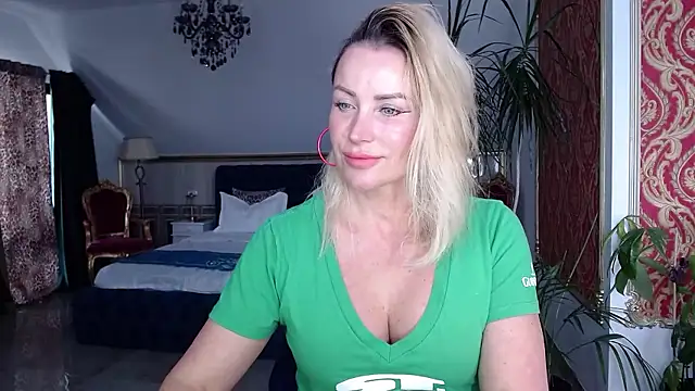 eyesangel22 online show from January 10, 2026, 12:55 pm