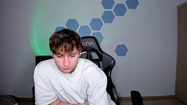 Snapshot of Chris_Tyson chatting on November 22, 2025, 7:24 pm Chris Tyson online show from November 22, 2025, 7:24 pm