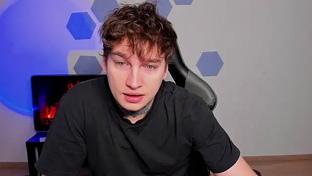 Snapshot of Chris_Tyson chatting on November 13, 2025, 10:19 am Chris Tyson online show from November 13, 2025, 10:19 am