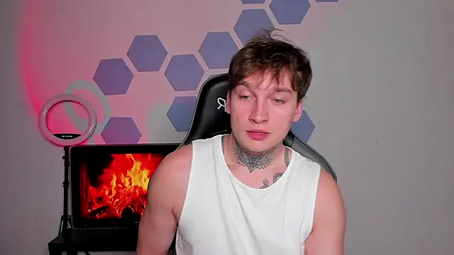 Snapshot of Chris_Tyson chatting on October 23, 2025, 10:19 pm Chris Tyson online show from October 23, 2025, 10:19 pm