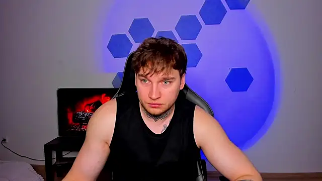 Chris Tyson online show from April 15, 2026, 9:26 am