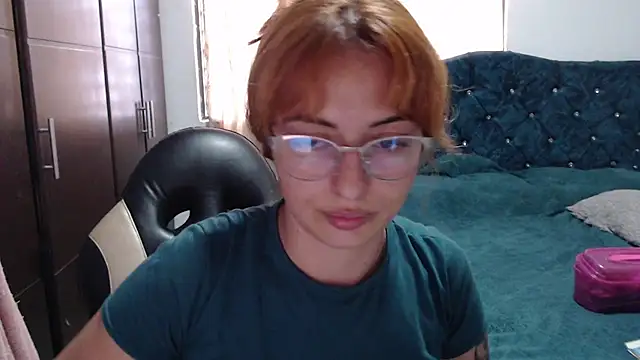 Kate lorens9 online show from February 12, 2026, 2:06 pm