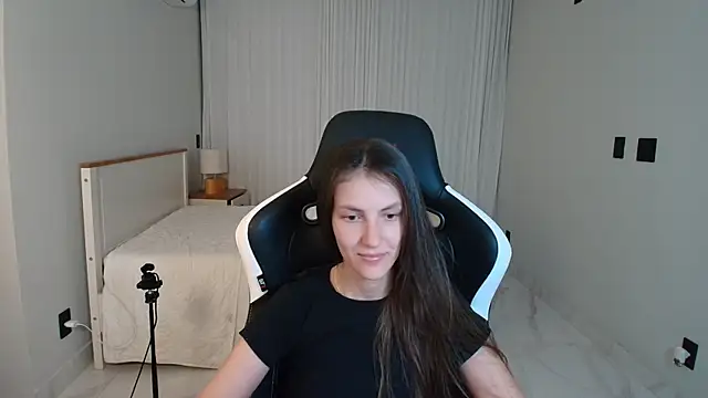 upssnowy online show from July 17, 2026, 4:10 am