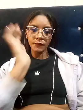 ZoeSmitth online show from April 8, 2026, 4:52 pm