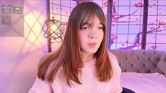 Snapshot of Fluffy_Bubble21 chatting on November 21, 2025, 4:00 am Fluffy Bubble21 online show from November 21, 2025, 4:00 am