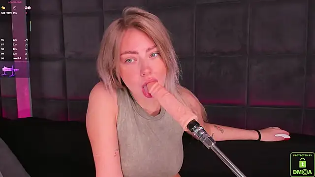 NateHalll online show from November 21, 2025, 11:42 am