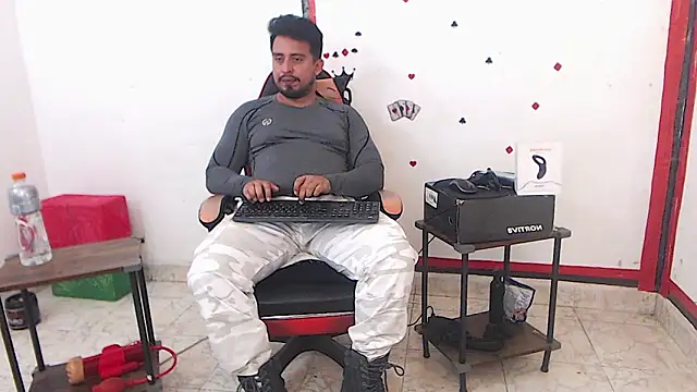 Snapshot of KalethBigDick chatting on February 6, 2026, 3:30 pm KalethBigDick online show from February 6, 2026, 3:30 pm