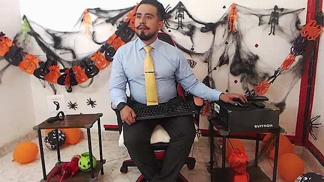 KalethBigDick online show from October 30, 2025, 4:44 am