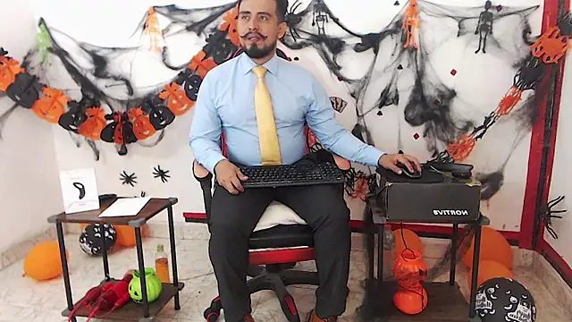 KalethBigDick online show from October 30, 2025, 8:50 pm