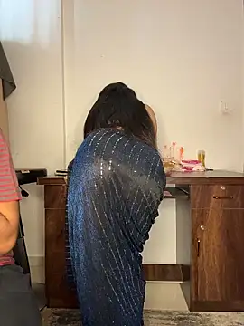 Snapshot of Miss__Malaika chatting on November 9, 2025, 7:23 am Miss Malaika online show from November 9, 2025, 7:23 am