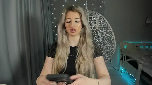 milky waybaby online show from October 18, 2025, 9:33 am